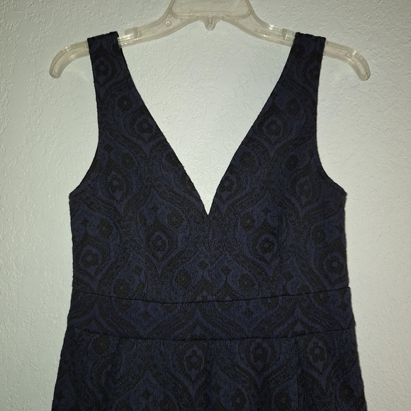 Hazel Black Blue Textured Plunge V-Neck Fit & Flare Dress Size Small - Picture 3 of 13